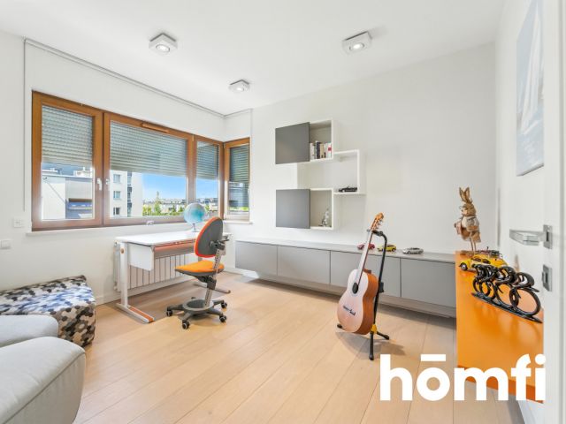 Exclusive Residence in the heat od Bażantowo - Дім - Продаж - Katowice, Kostuchna