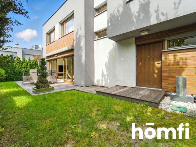 Exclusive Residence in the heat od Bażantowo - Дім - Продаж - Katowice, Kostuchna