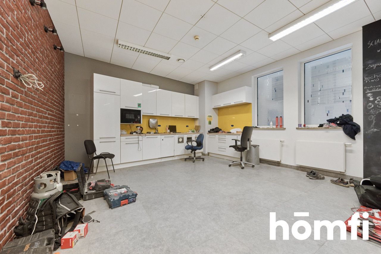 Duży lokal w Rynku dostosowany pod gastronomię - Lokal użytkowy - Wynajem - Wrocław, Stare Miasto