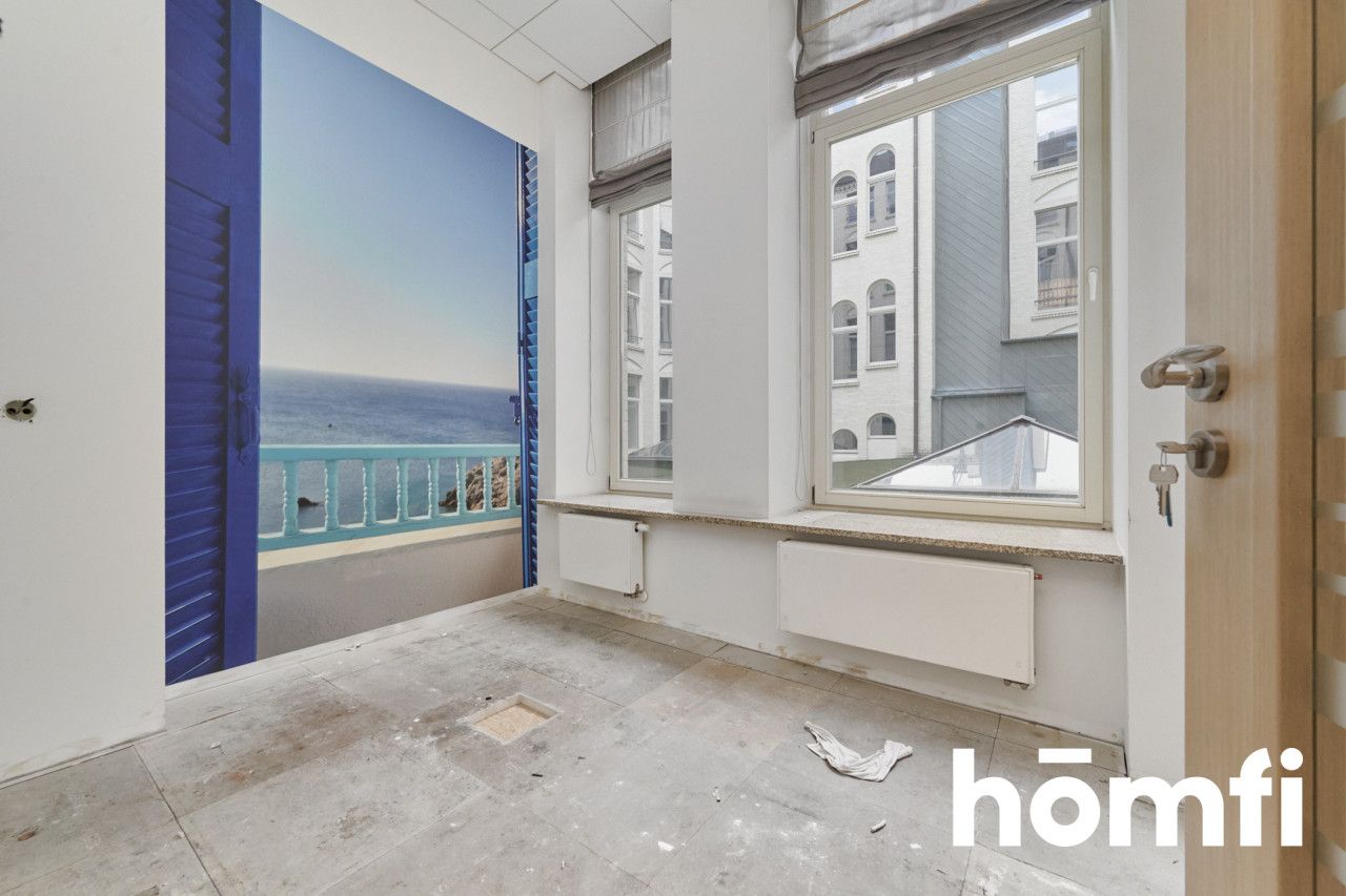 Duży lokal w Rynku dostosowany pod gastronomię - Lokal użytkowy - Wynajem - Wrocław, Stare Miasto