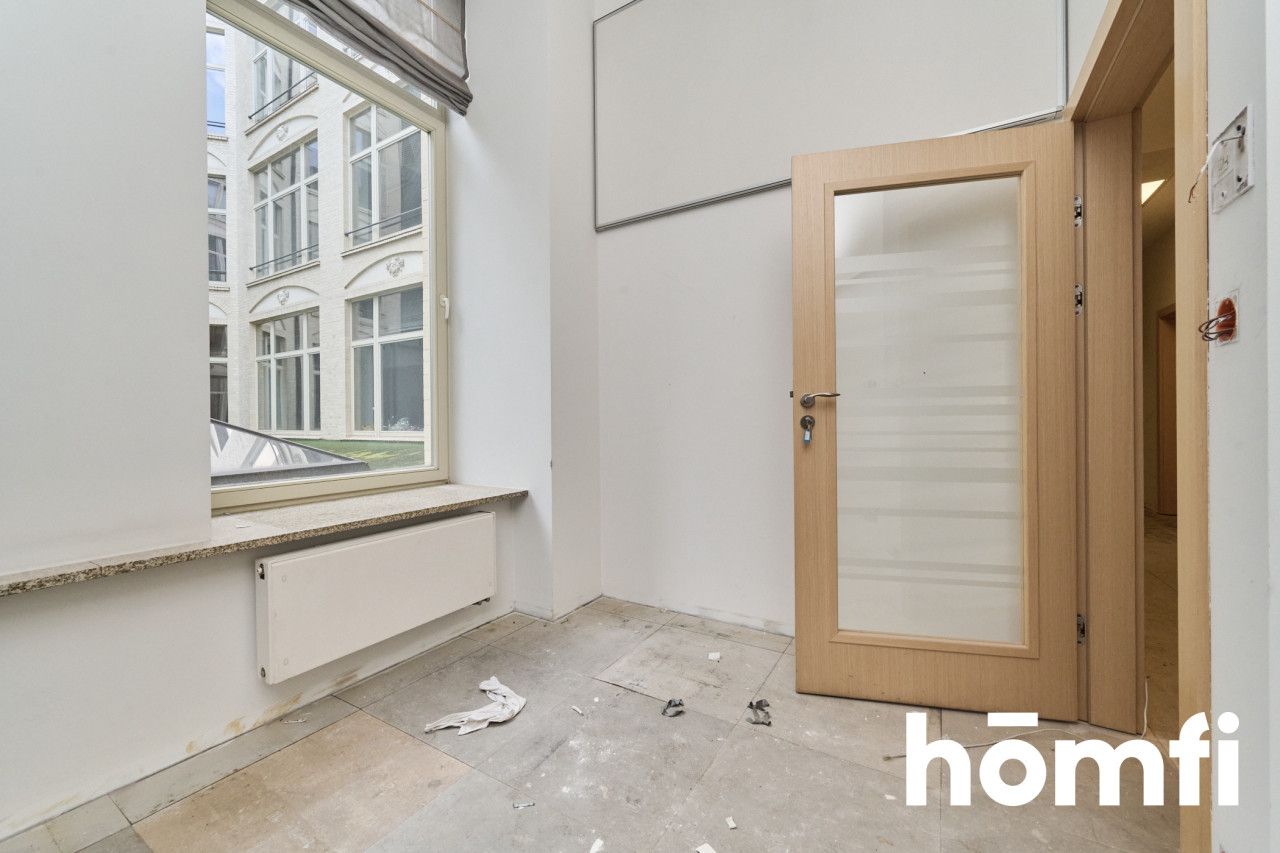 Duży lokal w Rynku dostosowany pod gastronomię - Lokal użytkowy - Wynajem - Wrocław, Stare Miasto