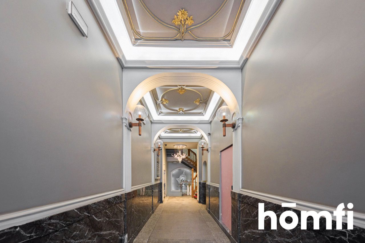 Duży lokal w Rynku dostosowany pod gastronomię - Lokal użytkowy - Wynajem - Wrocław, Stare Miasto