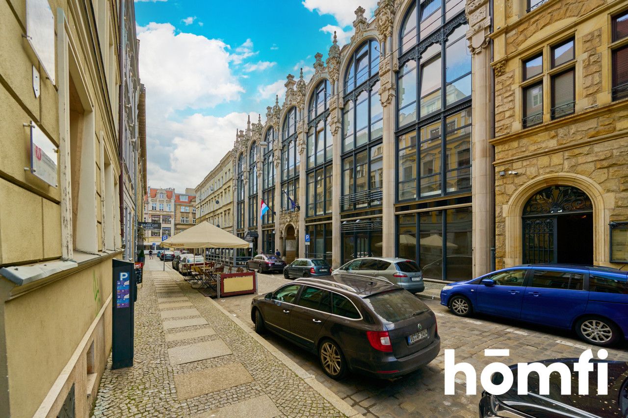 Duży lokal w Rynku dostosowany pod gastronomię - Lokal użytkowy - Wynajem - Wrocław, Stare Miasto