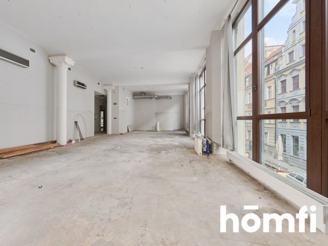 Duży lokal w Rynku dostosowany pod gastronomię - Commercial premises - Rent - Wrocław, Stare Miasto