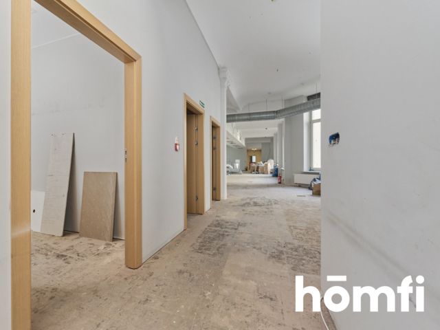 Duży lokal w Rynku dostosowany pod gastronomię - Commercial premises - Rent - Wrocław, Stare Miasto