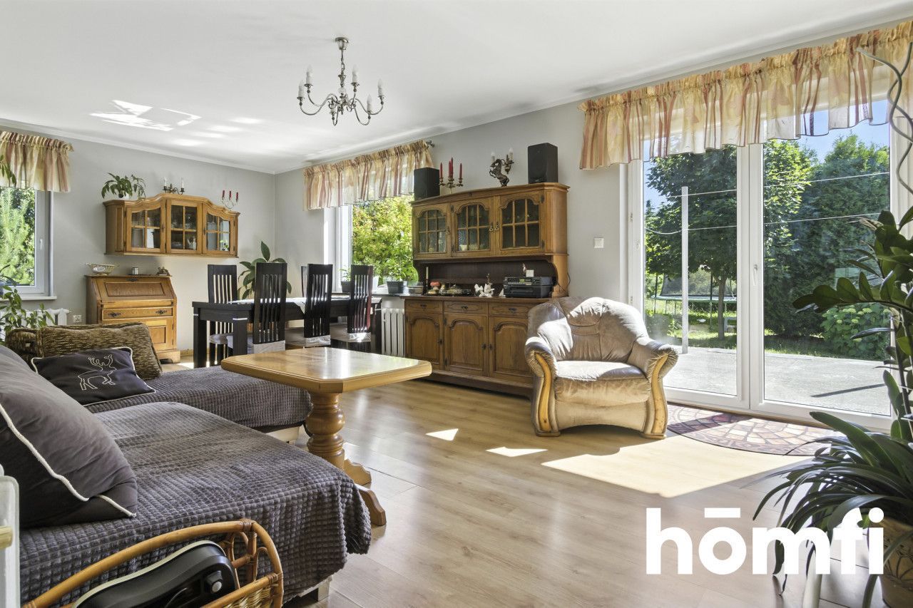 House Surrounded by Nature with a Private Pond-105 m² - House - Sale - Starachowicki, Brody / Adamów