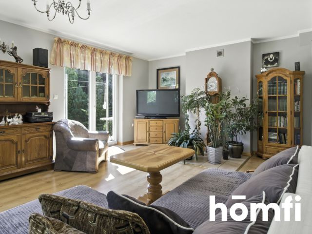 House Surrounded by Nature with a Private Pond-105 m² - Дім - Продаж - Starachowicki, Brody / Adamów