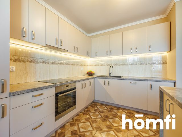 3 Rooms, Walk-in Wardrobe, and Garage – Niecia Street - Apartment - Rent - Rzeszów, Staromieście