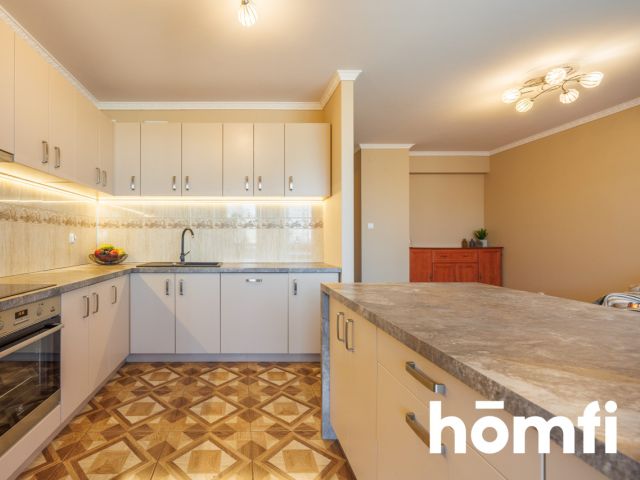 3 Rooms, Walk-in Wardrobe, and Garage – Niecia Street - Apartment - Rent - Rzeszów, Staromieście