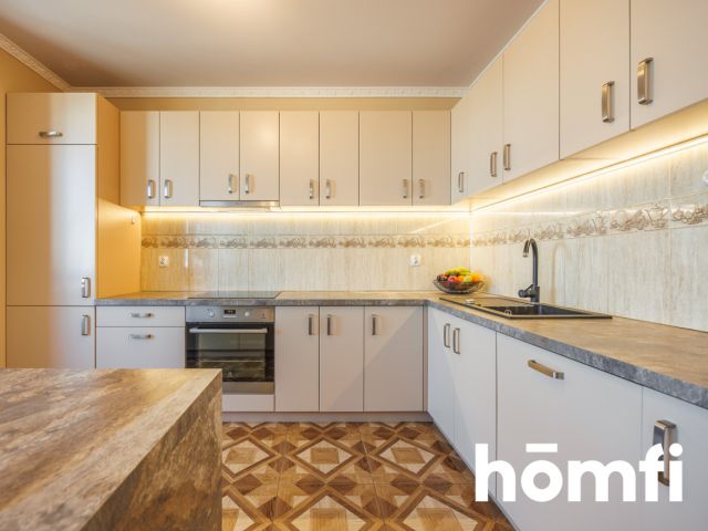 3 Rooms, Walk-in Wardrobe, and Garage – Niecia Street - Apartment - Rent - Rzeszów, Staromieście