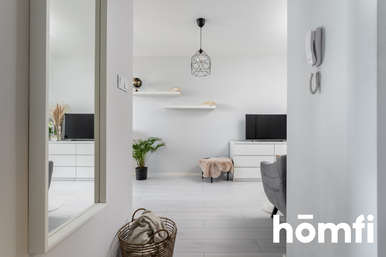 COMFORTABLE 2-ROOM APARTMENT ON OSTROBRAMSKA STREET – KORONA PRAGI - Apartment - Sale - Warszawa, Praga-Południe