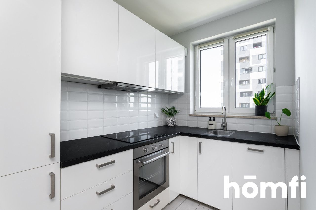 COMFORTABLE 2-ROOM APARTMENT ON OSTROBRAMSKA STREET – KORONA PRAGI - Apartment - Sale - Warszawa, Praga-Południe