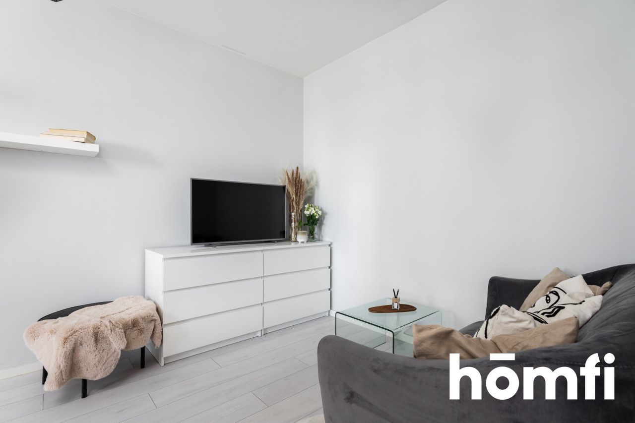 COMFORTABLE 2-ROOM APARTMENT ON OSTROBRAMSKA STREET – KORONA PRAGI - Apartment - Sale - Warszawa, Praga-Południe