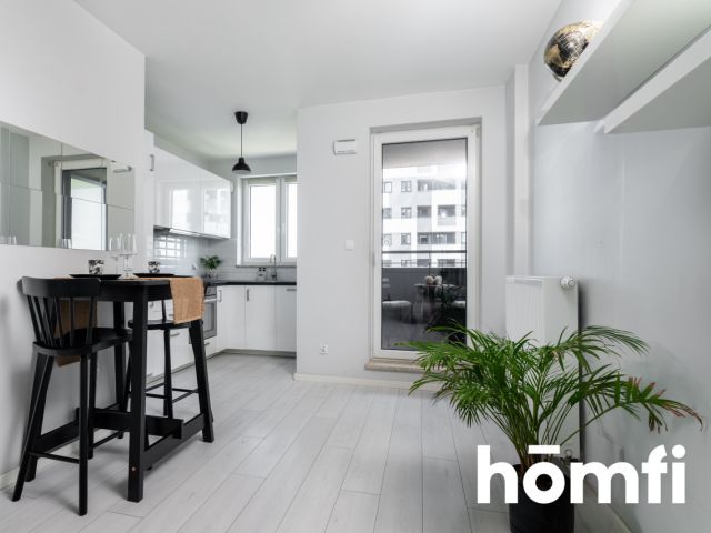 COMFORTABLE 2-ROOM APARTMENT ON OSTROBRAMSKA STREET – KORONA PRAGI - Квартира - Продаж - Warszawa, Praga-Południe