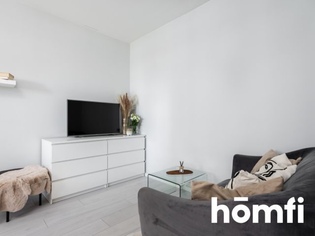 COMFORTABLE 2-ROOM APARTMENT ON OSTROBRAMSKA STREET – KORONA PRAGI - Квартира - Продаж - Warszawa, Praga-Południe