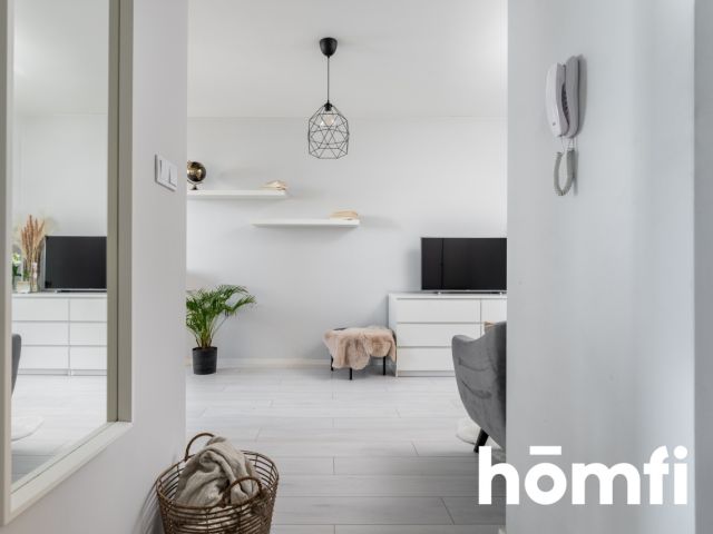 COMFORTABLE 2-ROOM APARTMENT ON OSTROBRAMSKA STREET – KORONA PRAGI - Квартира - Продаж - Warszawa, Praga-Południe