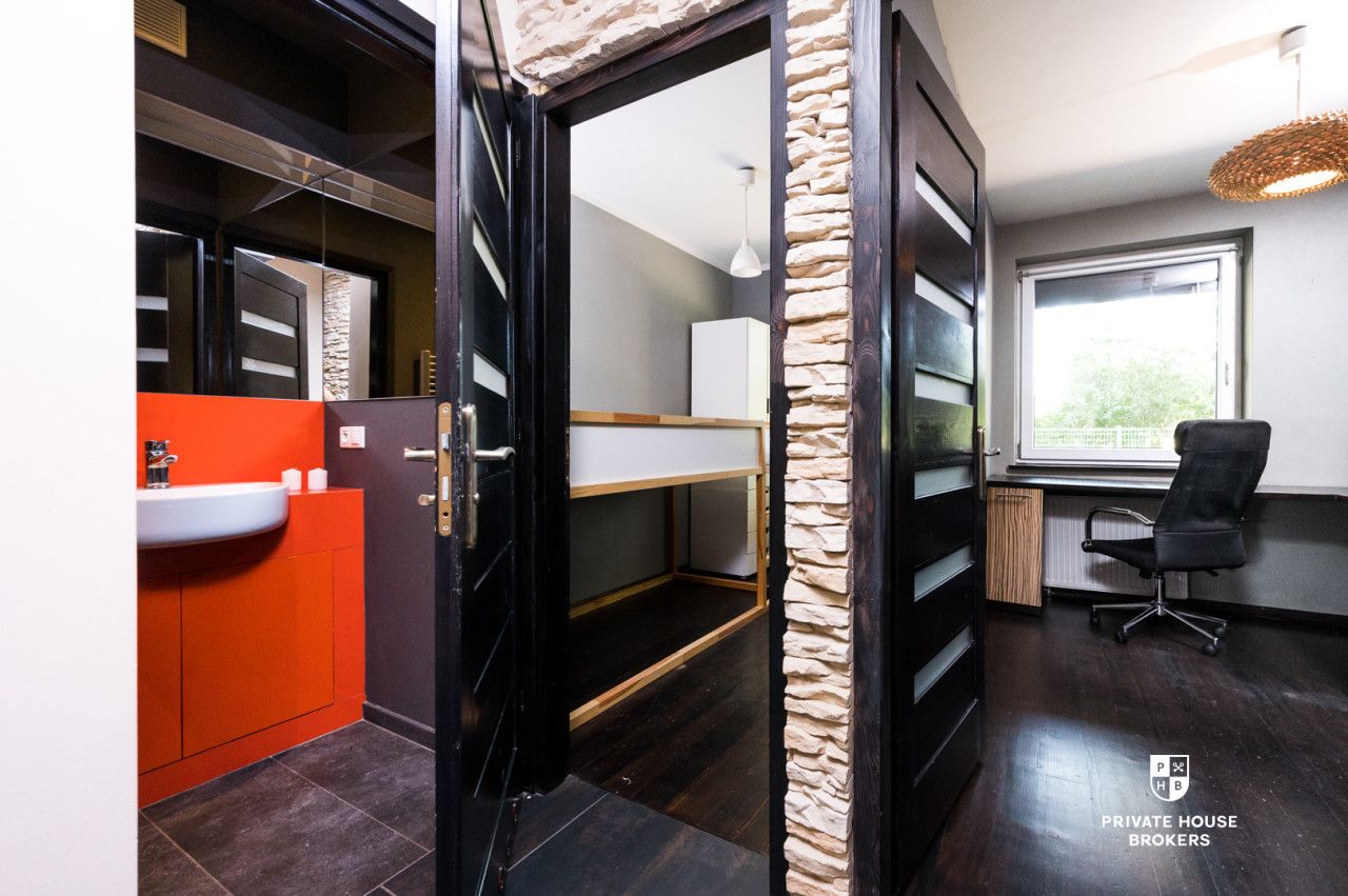 A spacious, four-room apartment with garden J. Chełmońskiego Street - Apartment - Sale - Kraków, Krowodrza / Bronowice