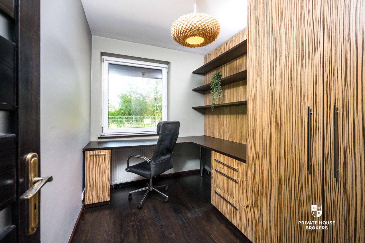 A spacious, four-room apartment with garden J. Chełmońskiego Street - Apartment - Sale - Kraków, Krowodrza / Bronowice