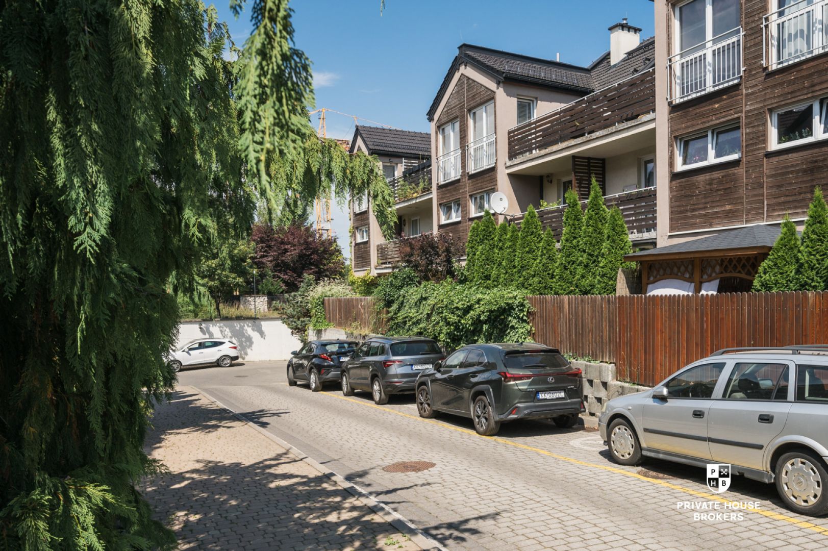 A spacious, four-room apartment with garden J. Chełmońskiego Street - Apartment - Sale - Kraków, Krowodrza / Bronowice