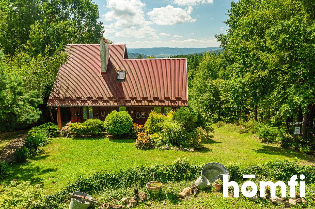 Agroturystyka z chatą biesiadną w Dolinie 4Stawów - Dom - Sprzedaż - Przemyski, Krzywcza / Skopów