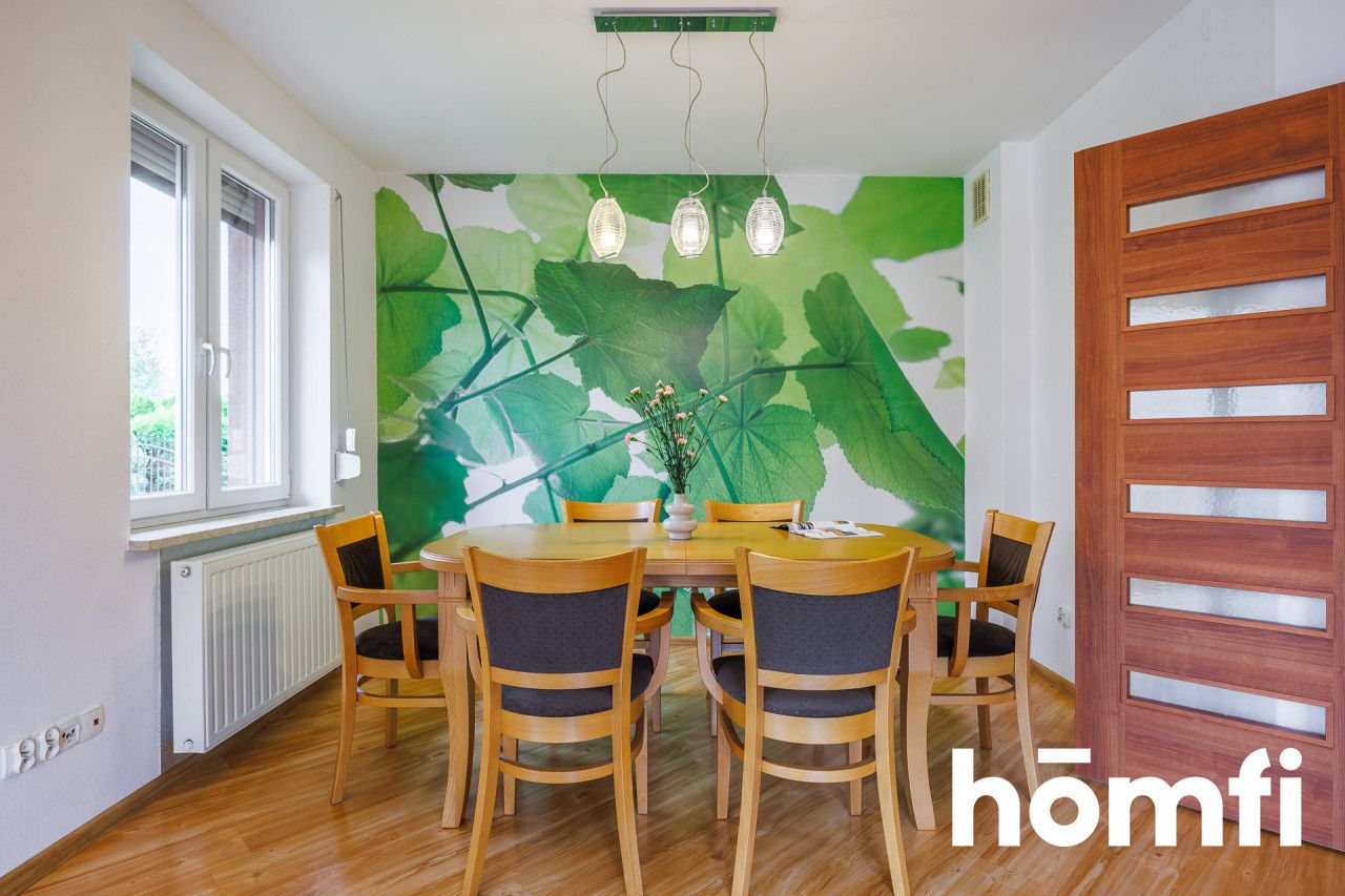 Zadbany dom wolnostojący z roletami i garażem - Dom - Sprzedaż - Rzeszów, Pogwizdów Nowy