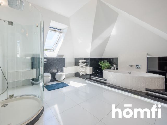 Detached house with an area of 254 m² - ZALESIE - House - Sale - Rzeszów, Zalesie