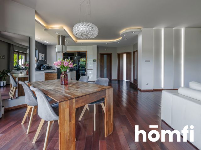 Detached house with an area of 254 m² - ZALESIE - House - Sale - Rzeszów, Zalesie