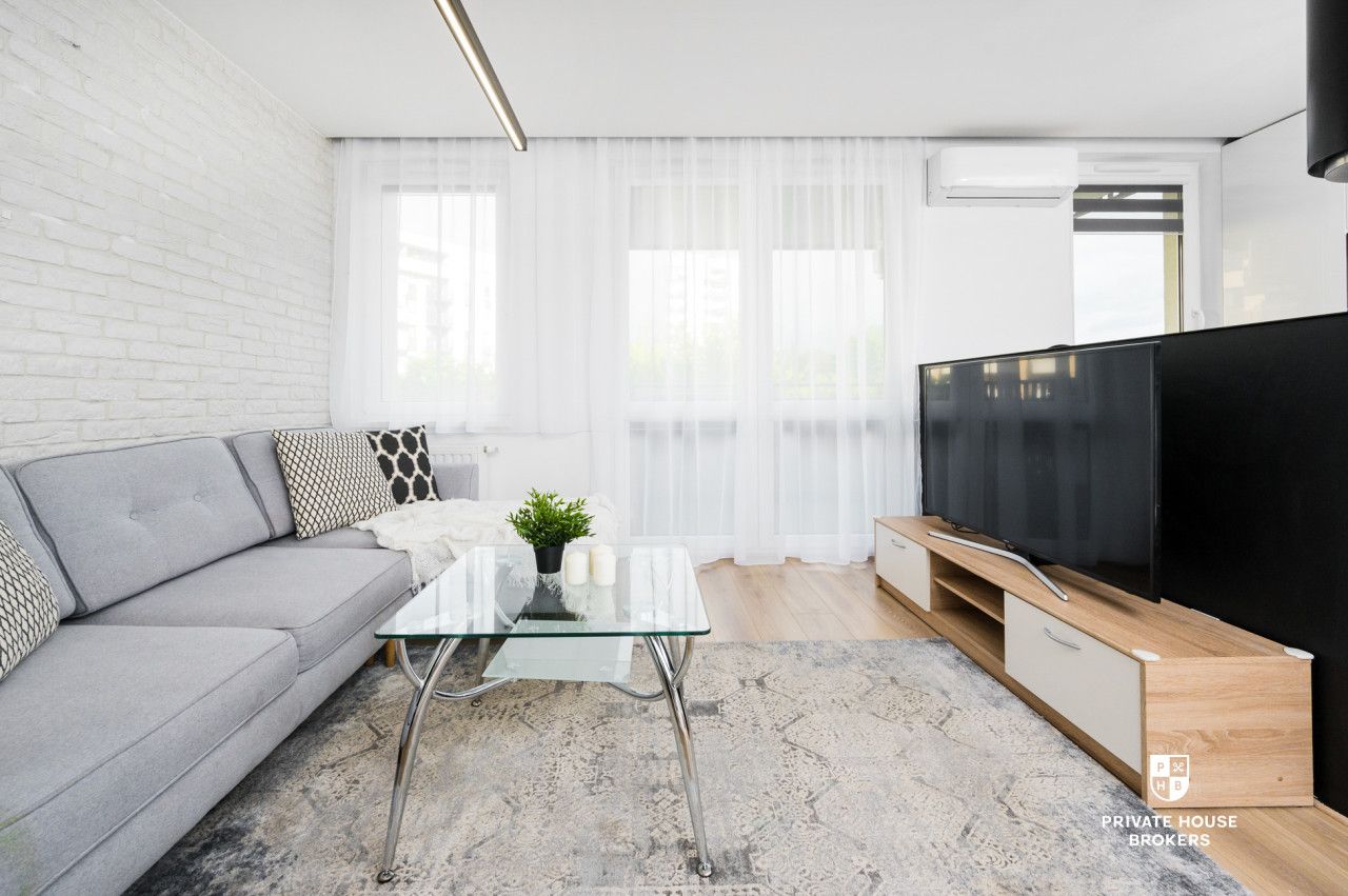 A spacious, two-room apartment at Orlińskiego Street - Apartment - Rent - Kraków, Nowa Huta / Czyżyny