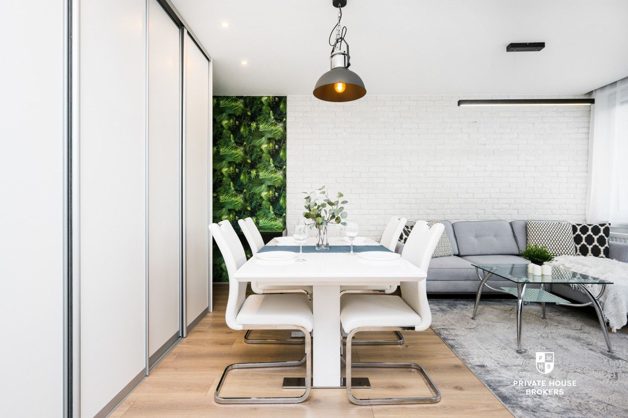 A spacious, two-room apartment at Orlińskiego Street - Apartment - Rent - Kraków, Nowa Huta / Czyżyny