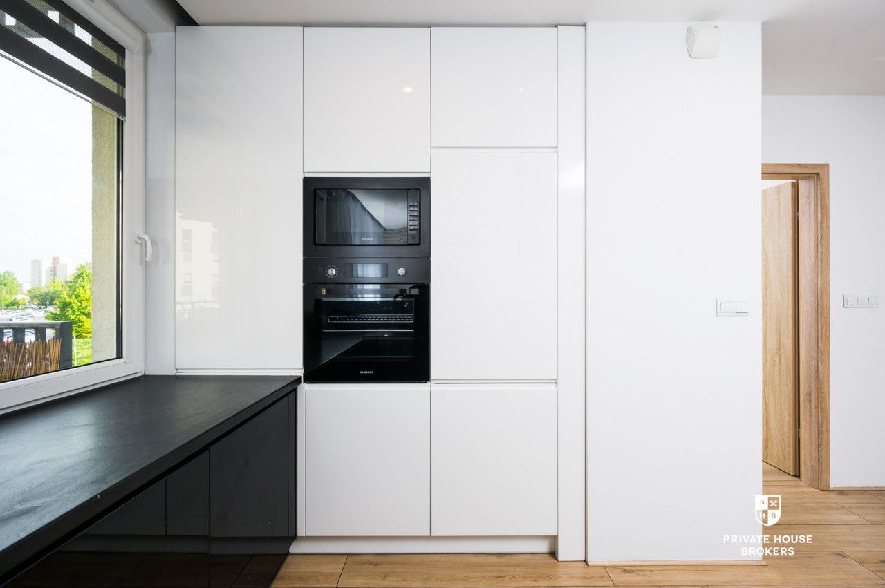 A spacious, two-room apartment at Orlińskiego Street - Apartment - Rent - Kraków, Nowa Huta / Czyżyny