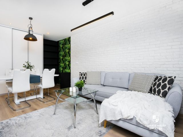 A spacious, two-room apartment at Orlińskiego Street - Apartment - Rent - Kraków, Nowa Huta / Czyżyny