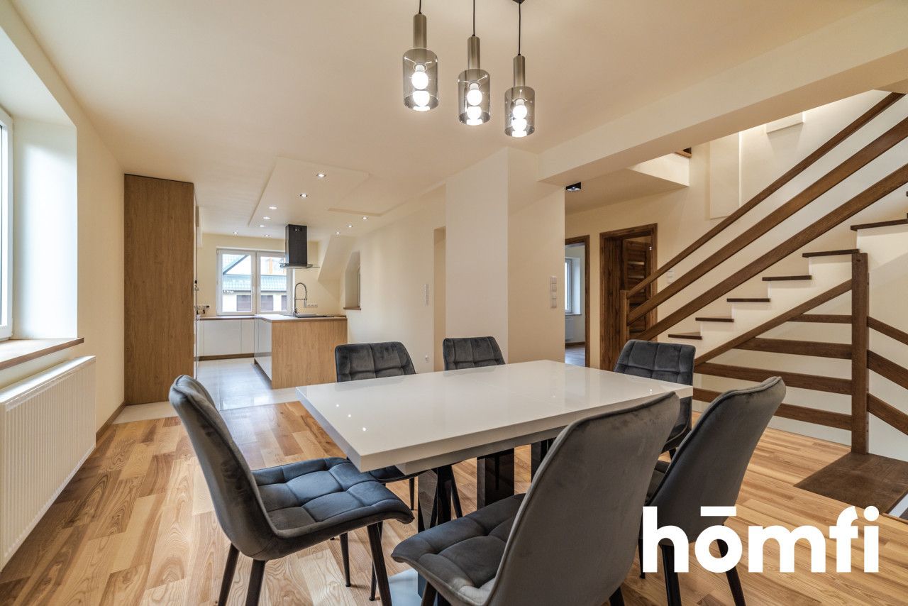 Semi-detached house in the center, 155 m2 of usable area, perfect condition. - Дім - Оренда - Radom, Os. XV-lecia