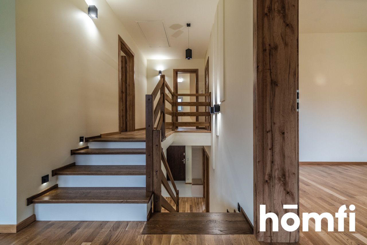 Semi-detached house in the center, 155 m2 of usable area, perfect condition. - Дім - Оренда - Radom, Os. XV-lecia