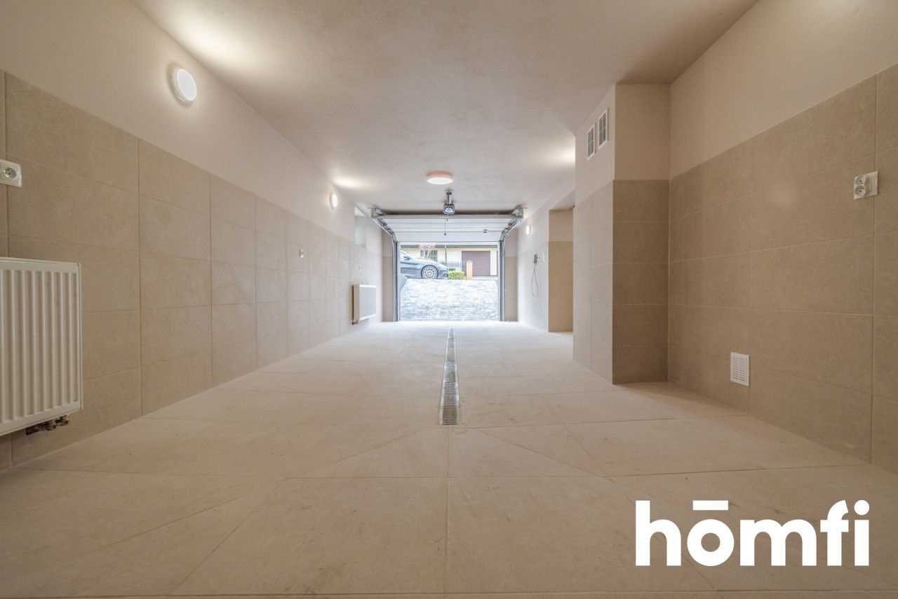 Semi-detached house in the center, 155 m2 of usable area, perfect condition. - Дім - Оренда - Radom, Os. XV-lecia