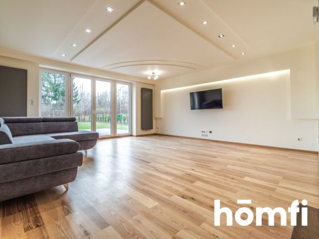 Semi-detached house in the center, 155 m2 of usable area, perfect condition. - House - Rent - Radom, Os. XV-lecia