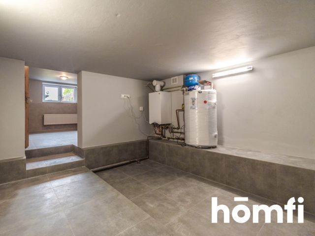 Semi-detached house in the center, 155 m2 of usable area, perfect condition. - Дім - Оренда - Radom, Os. XV-lecia