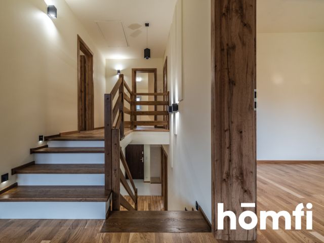 Semi-detached house in the center, 155 m2 of usable area, perfect condition. - Дім - Оренда - Radom, Os. XV-lecia