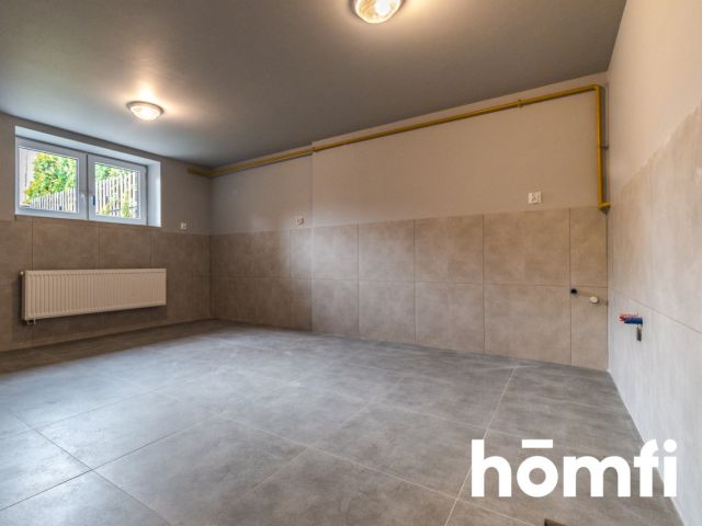 Semi-detached house in the center, 155 m2 of usable area, perfect condition. - Дім - Оренда - Radom, Os. XV-lecia