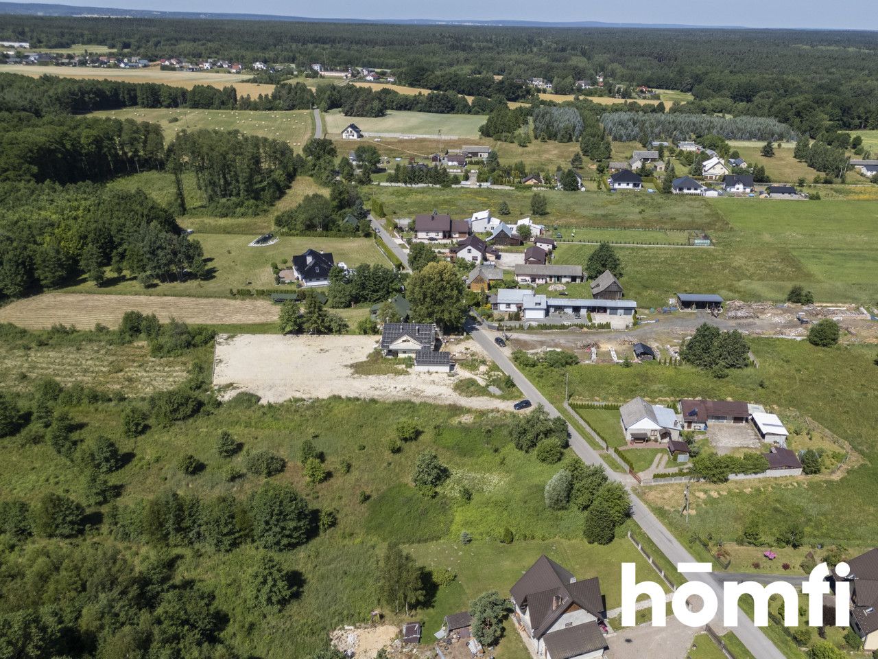 Plot with Zoning Decision – 1813 m² – Lipie - Ділянка - Продаж - Starachowicki, Brody / Lipie