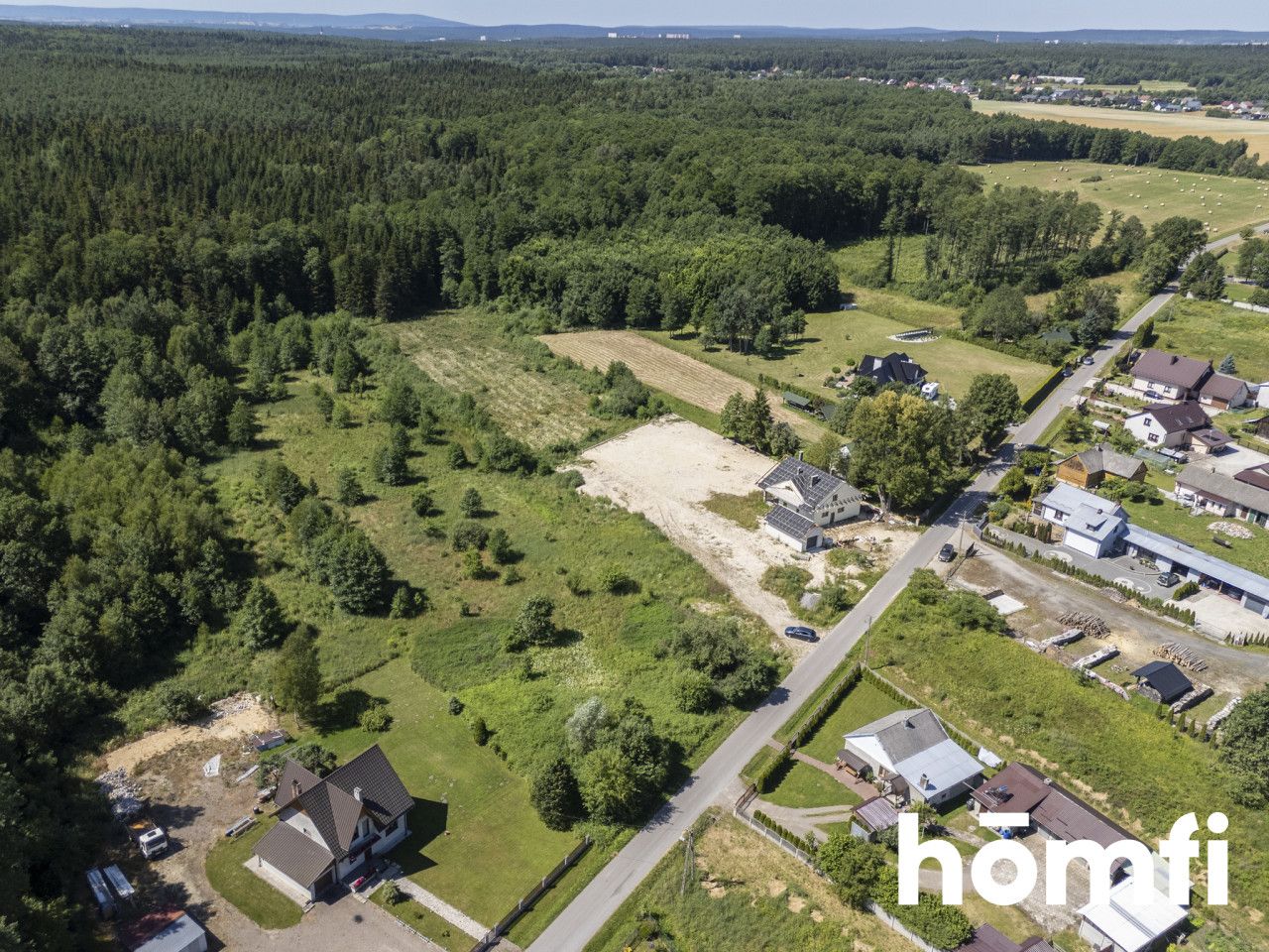 Plot with Zoning Decision – 1813 m² – Lipie - Ділянка - Продаж - Starachowicki, Brody / Lipie