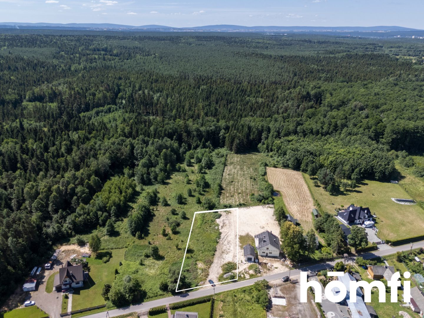 Plot with Zoning Decision – 1813 m² – Lipie - Ділянка - Продаж - Starachowicki, Brody / Lipie