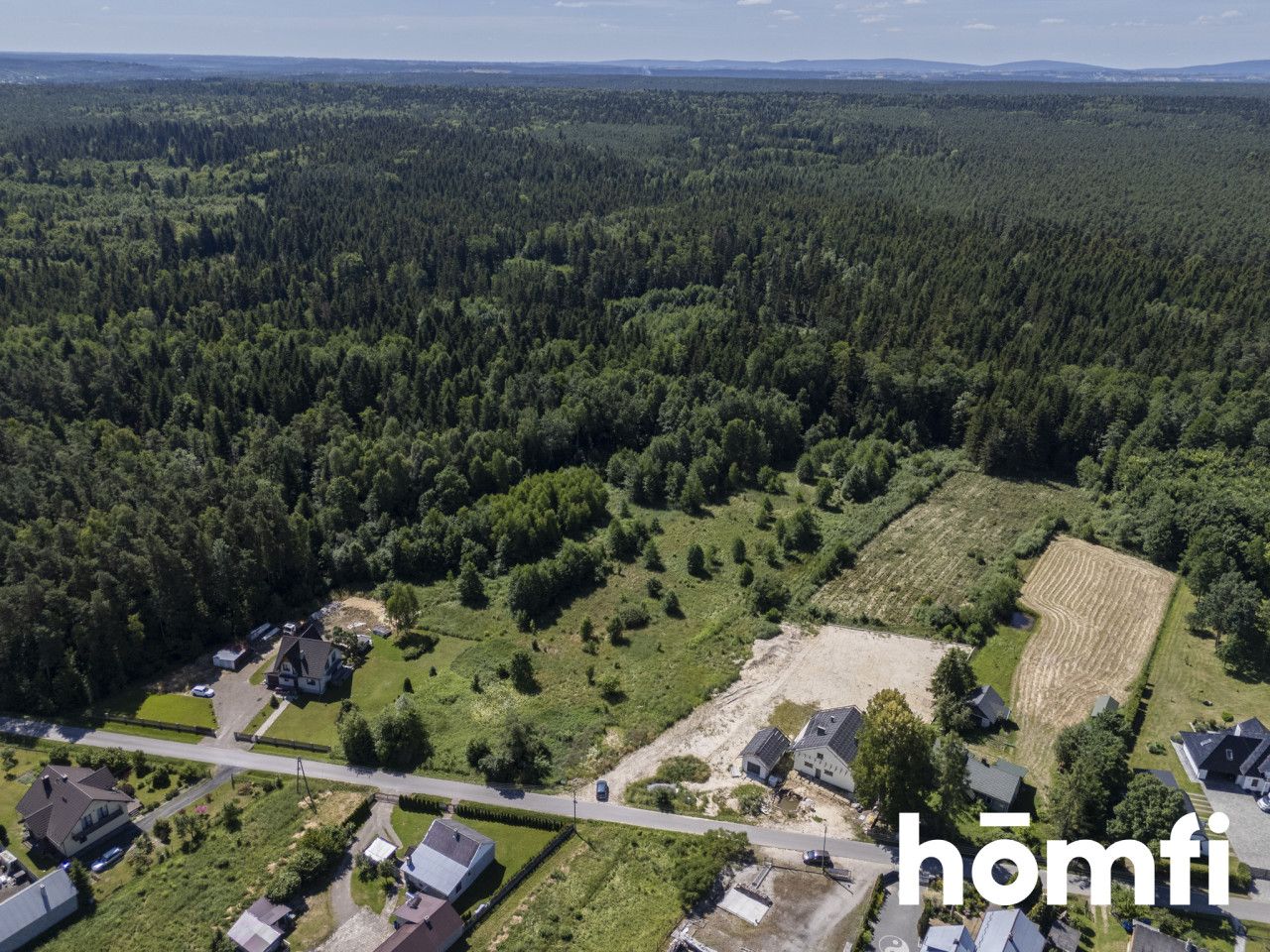 Plot with Zoning Decision – 1813 m² – Lipie - Ділянка - Продаж - Starachowicki, Brody / Lipie