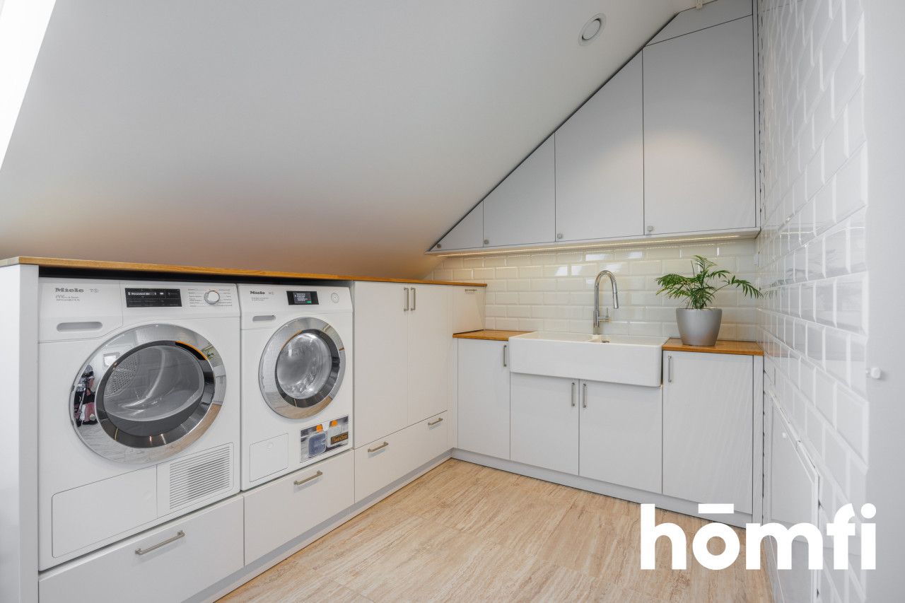 Luksusowy dom wolnostojący o pow. 282 m² z widokiem na panoramę Rzeszowa - Dom - Sprzedaż - Rzeszów, Święty Roch