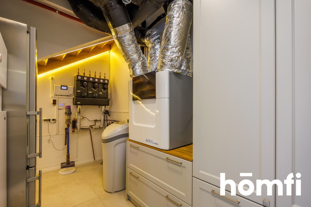 Luksusowy dom wolnostojący o pow. 282 m² z widokiem na panoramę Rzeszowa - Dom - Sprzedaż - Rzeszów, Święty Roch