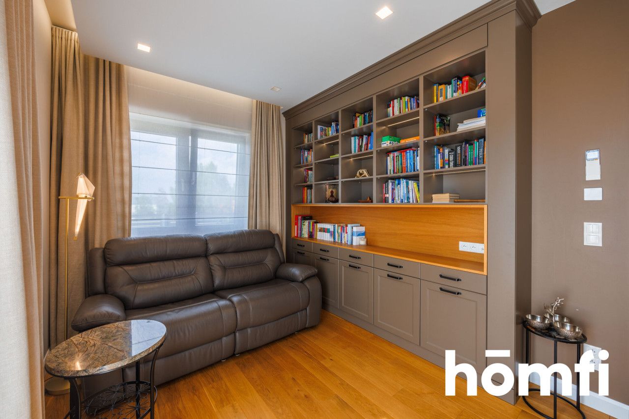 Luksusowy dom wolnostojący o pow. 282 m² z widokiem na panoramę Rzeszowa - Dom - Sprzedaż - Rzeszów, Święty Roch