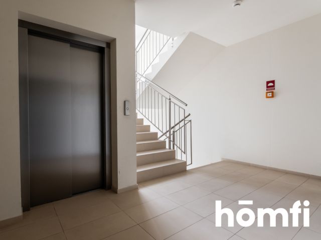 A comfortable balcony and 2 rooms with air conditioning! - Квартира - Оренда - Piaseczyński, Piaseczno