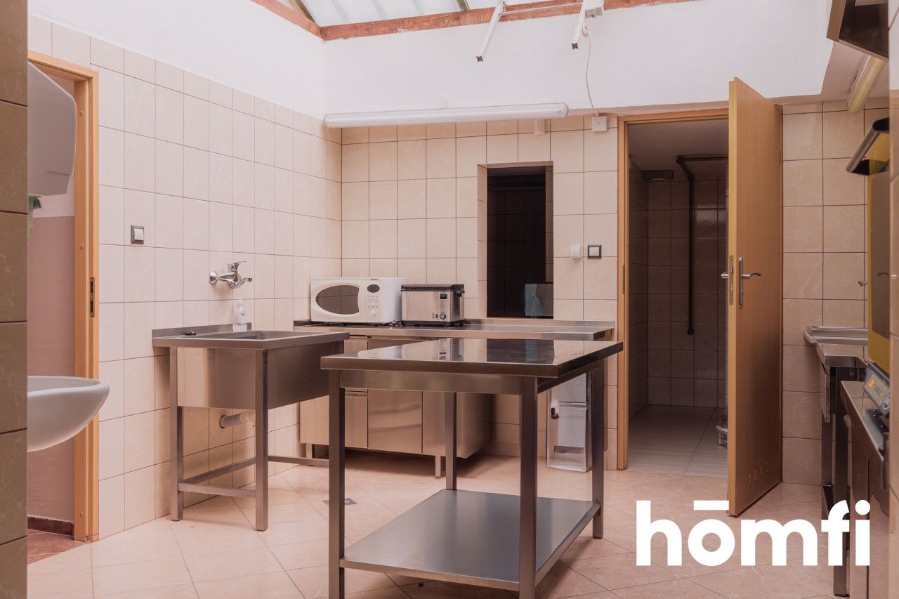 Guest house in Karpacz, 17 rooms plus apartment - House - Sale - Karkonoski, Karpacz