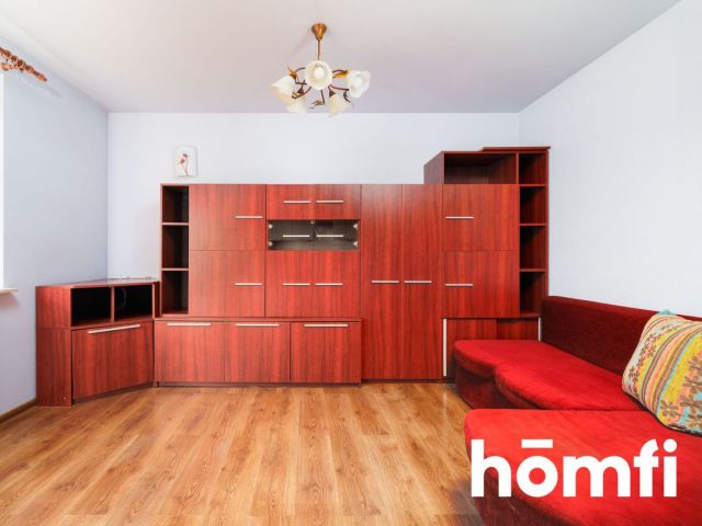 A two-room apartment with a large balcony and a storage room located in Krakow on Na Zielonki Street - Квартира - Продаж - Kraków, Krowodrza / Prądnik Biały