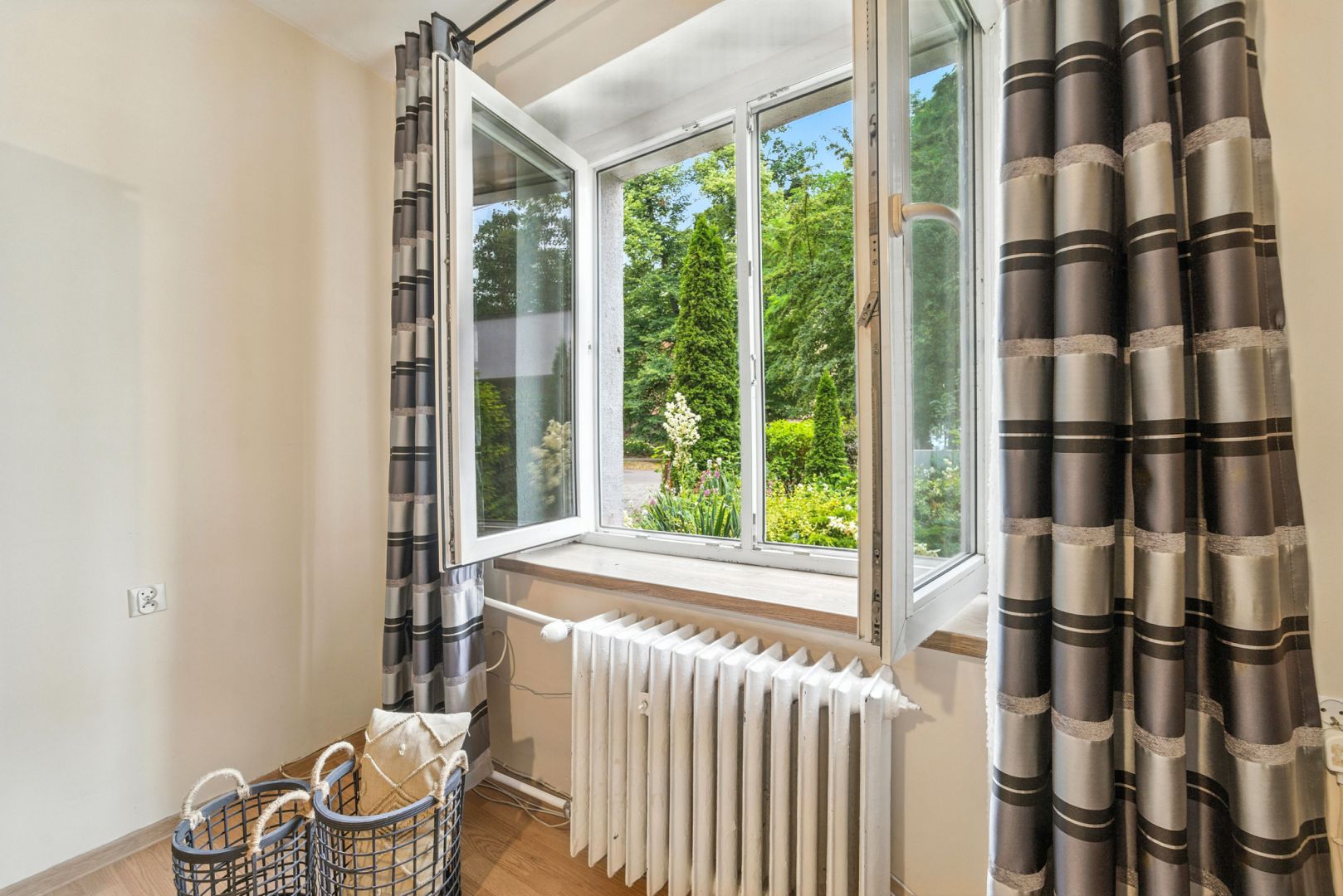 ŚWIETNA LOKALIZACJA | DLA STUDENTA, SINGLA, PARY - Mieszkanie - Sprzedaż - Gliwice, Centrum