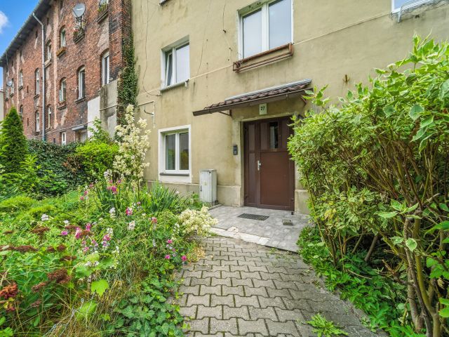 COZY AND COMFORTABLE APARTMENT FOR SALE IN HEART OF GLIWICE - 34.3 m² - Квартира - Продаж - Gliwice, Centrum